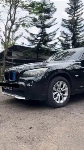 dijual cepat bmw x1 executive e84 2011
