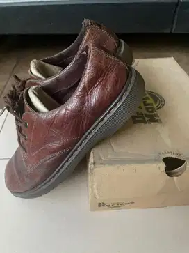 Dr martens chesnut rare