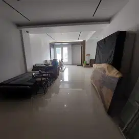 RUKAN EKSKLUSIF 4 LANTAI KANTOR DAN RUMAH