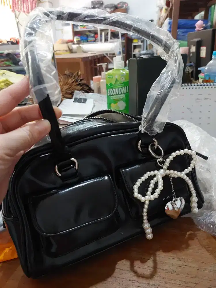 Tas Jinjing StandOil