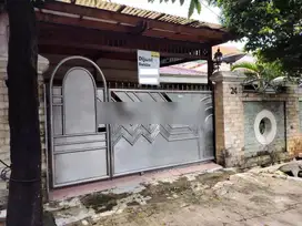 Rumàh pinggir Jalan Bisa kntr Atau wisma