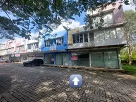 Dijual ruko 2 lantai jalan utama raya Boulevard Citragrand City .