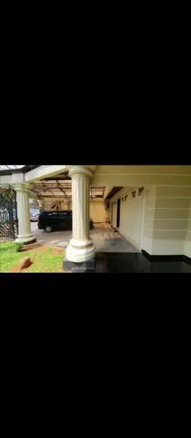 dijual rumah mewah di kemang timur Jakarta selatan