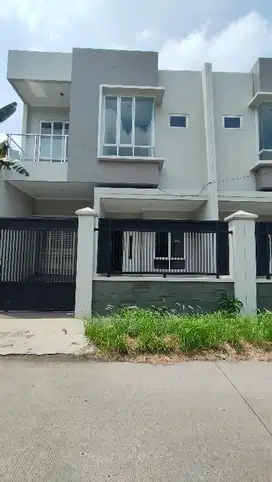 Rumah Rady tengah Kota siap Huni