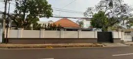 Rumah Menteng 924m 1 lantai, super gress dan sangat strategis