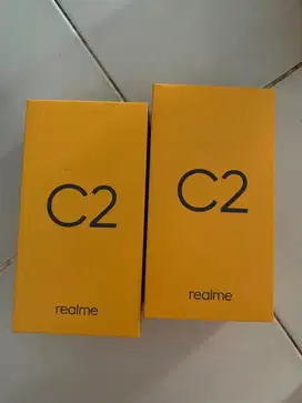 Kotak HP Realme C2