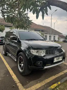 Mitsubishi pajero sport Exceed 2013 At matic terawat mulus antik