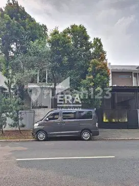 Dijual Cepat Rumah 2 Lantai Bagus Siap Huni Cibubur Gran