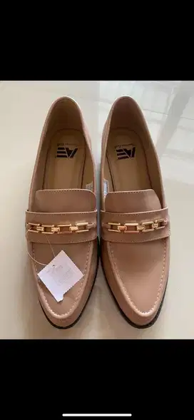 Sepatu baru sepatu wanita