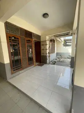 Dijual Cepat Rumah di Harapan Indah 1 Bekasi Utara
