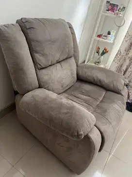 Sofa informa reclining bludru