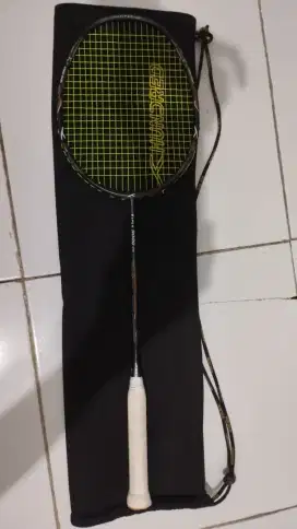 Raket HUNDRED VIPER 9000