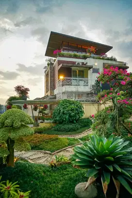 Rumah Villa Indah