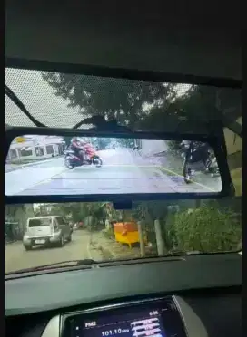Dashcam mobil depan belakang