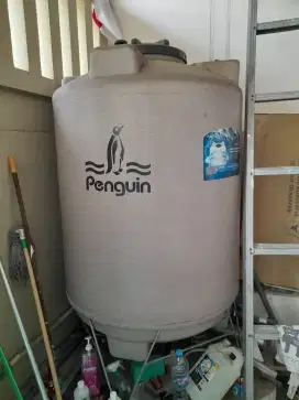 Tandon air anti lumut