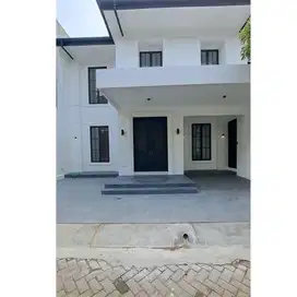 Dijual Rumah di Jl.Lebak Bulus 2 , Jakarta Selatan
