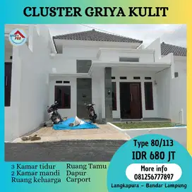 RUMAH MEWAH SIAP HUNI LOKASI STRATEGIS