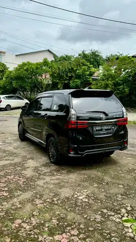 VELOZ GR MATIC 2021 langka