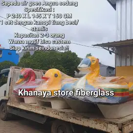 Perahu wisata bebekkan siapkirim_Bebekkan gowes fiberglass_Bebek gowes