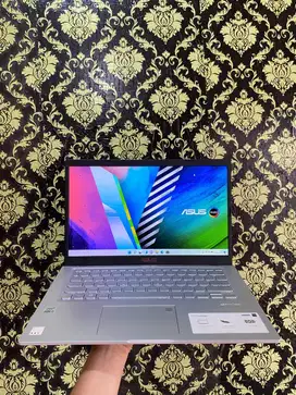 ASUS A416J SILVER	INTEL CORE I3-1005G1 CPU RAM 4 GB SSD 512 GB