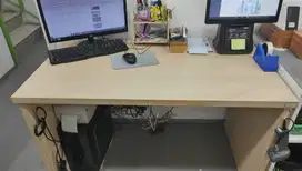 DIjual sofa dan meja kantor bekas dengan harga murah dapat di nego