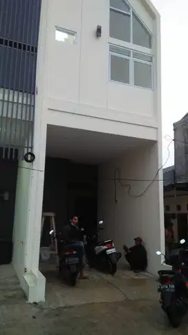 Rumah 2 lantai di Cilangkap Jakarta Timur
