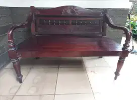 Kursi Taman Cantik