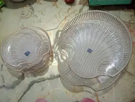 Piring kue (plate)