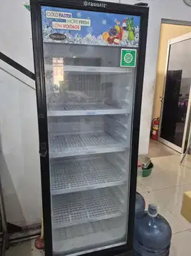chiller kulkas minuman