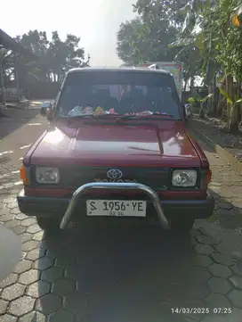 Toyota Kijang 1.5 1992 plat S mansur mobil bekas sekoto kediri