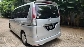 Dijual Nissan Serena HWS 2013