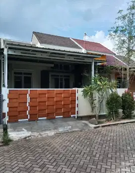Rumah Komersil Angsuran Flat