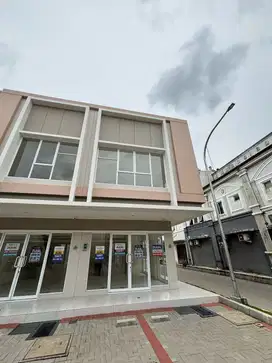 DIJUAL RUKO GANDENG VIENNA GRANDE HOOK DAN BADAN 4.05M NEGO