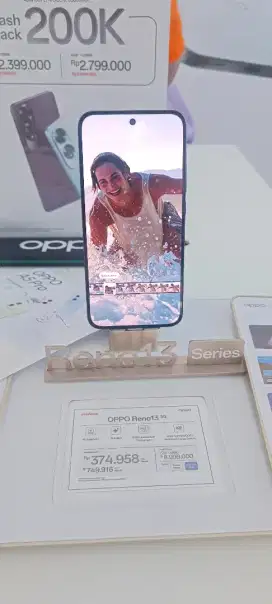 Handphone Oppo Reno13 5G