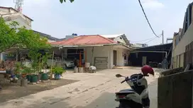 diJual Tanah dan Rumah Luas 1100m2  di Kebayoran Lama