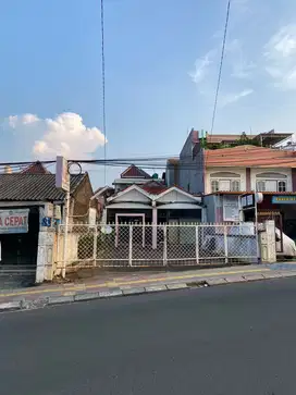 DIJUAL AREA KOMERSIL DI JURANG MANGU LOKASI SANGAT STRATREGIS BINTARO