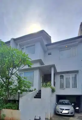 Rumah Terawat 15 Menit ke Stasiun Lenteng Agung Hadap Timur J-31199