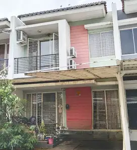 Dijual rumah di golf lake residence cluster san lorenzo gading serpong