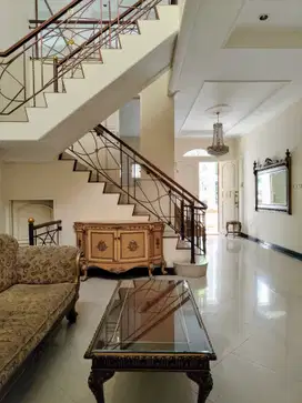 Luas Tanah 162 m2, Hadap Selatan, Rumah di Kelapa Gading, Jakarta Utar
