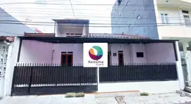 Disewakan Rumah 2 Lantai Di Rawamangun