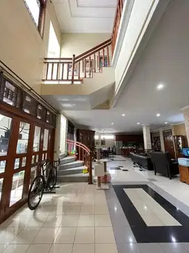 Dijual Rumah Mewah 2 Lantai Daerah Cilandak