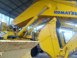 Dijual Excavator Komatsu PC1250-8R Tahun 2011