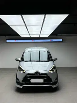 (RECORD TOYOTA) SIENTA Q 2018 FACELIFT SILVER