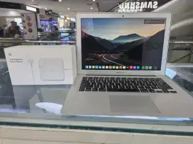Macbook Air 2017 like new