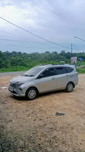 Mobil bekas murahh barang bagus