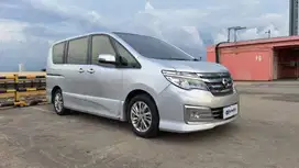 [OLXmobbi] Nissan Serena 2.0 Highway Star Panoramic Bensin-AT 2018 Sil