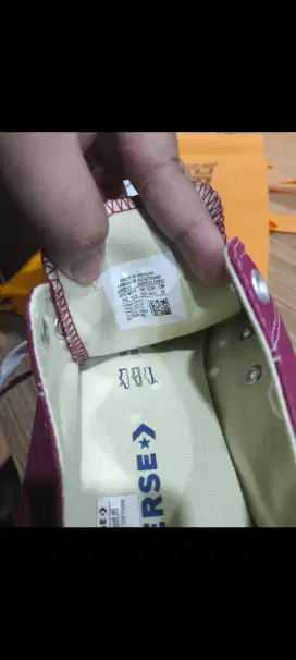 Sepatu Converse All Star ukuran 44