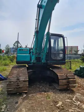 Dijual Kobelco SK- 200