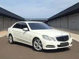 MERCEDES BENZ E250 1.8 CGI 2011 LOW KM