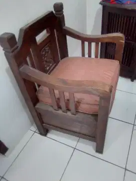 Di jual kursi meja , bufet kayu jati